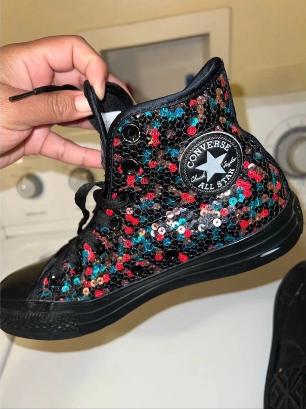 ConverseModel: Chuck Taylor All Star Hi "Holiday Scene Sequins" (Style 562443C)